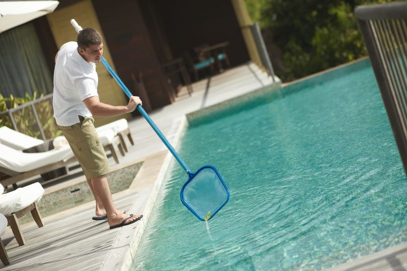 Swimming Pool Cleaning Service